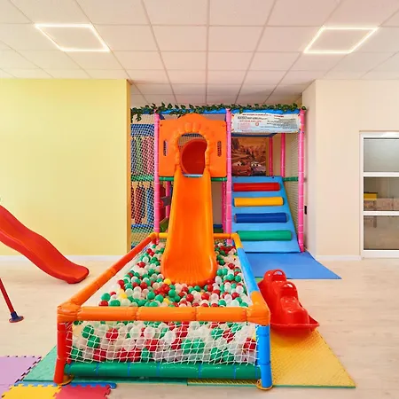 Aparthotel Crotiria - Pomorie