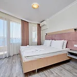 Crotiria - 4*